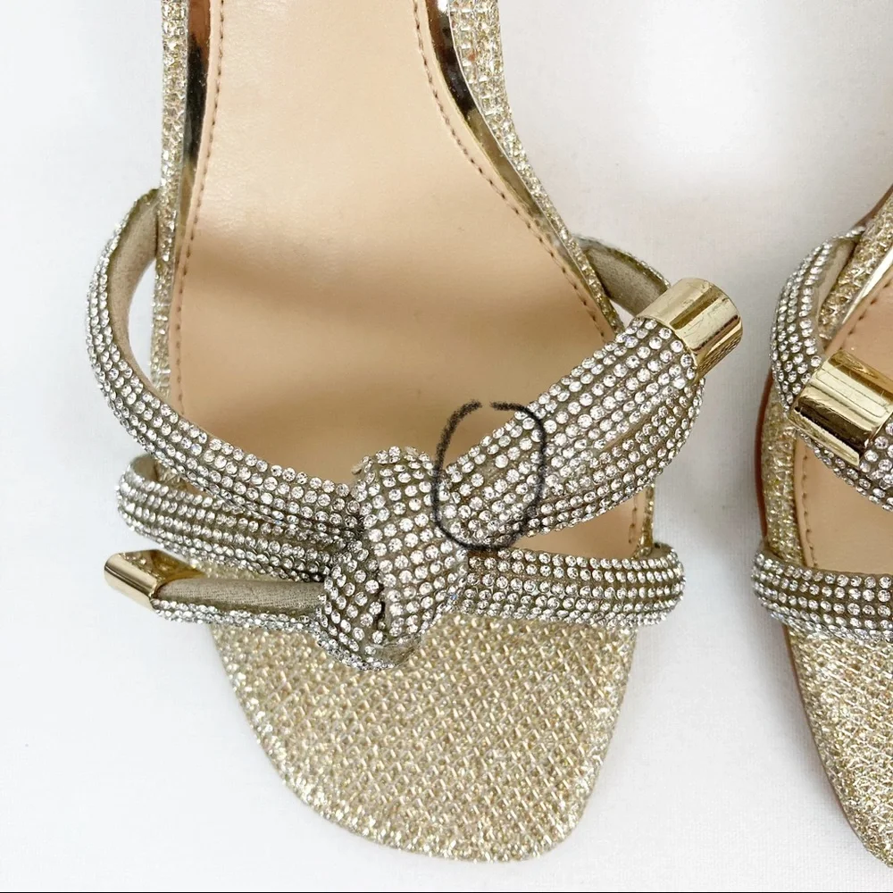 Jewel Badgley Mischka Lenny Heel Dress Sandals Light Gold Size 5